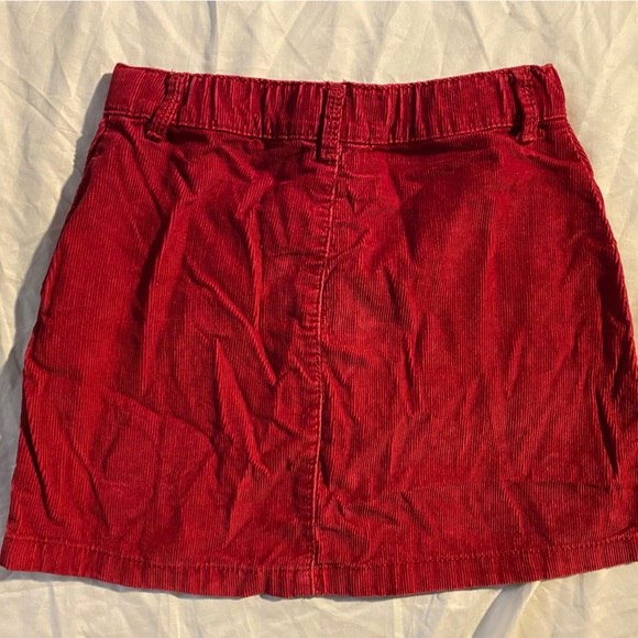 Carter’s Kids corduroy skirt, size 8/8A - Picture 3 of 3